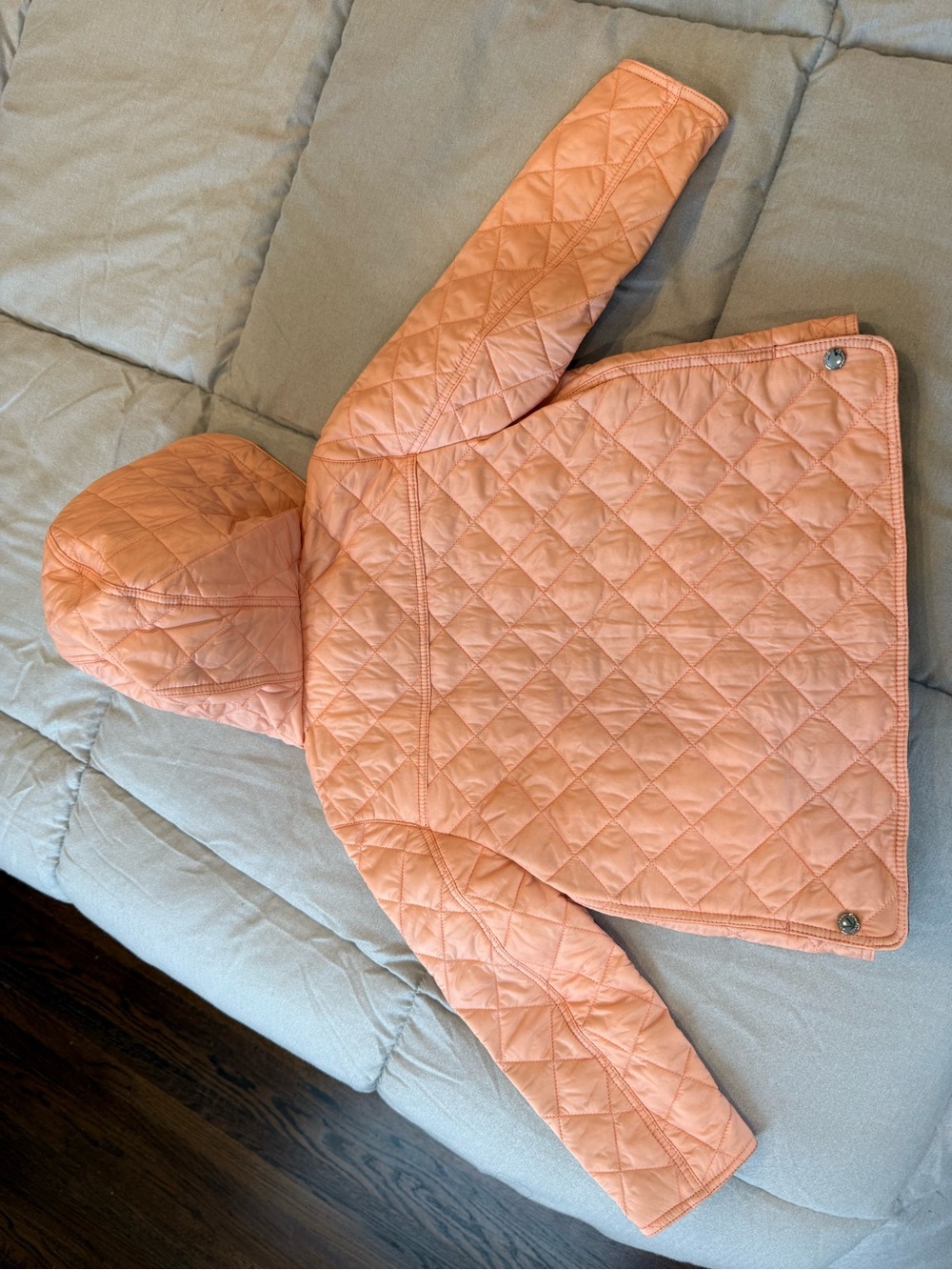 Burberry Quilted Peach Hooded Kids Jacket - Picture 2 of 4